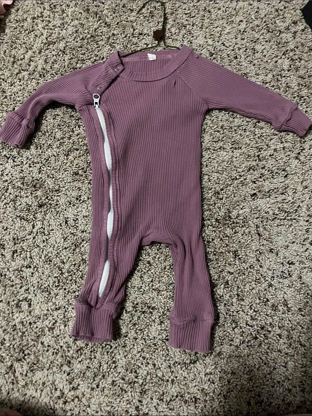 Ribbed Mauve Kids One-Piece Zipper Romper